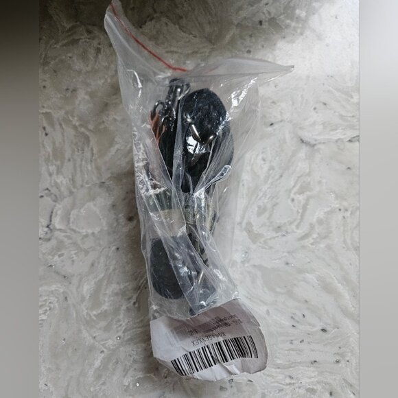 Crossbody Cell Phone Lanyard - Universal Crossbody Phone Strap Adjustable Strap - Picture 8 of 10